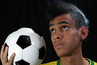 乐鱼体育-中国足球俱乐部强化战术创新与实战能力，中国足球俱乐部强化战术创新与实战能力的关系