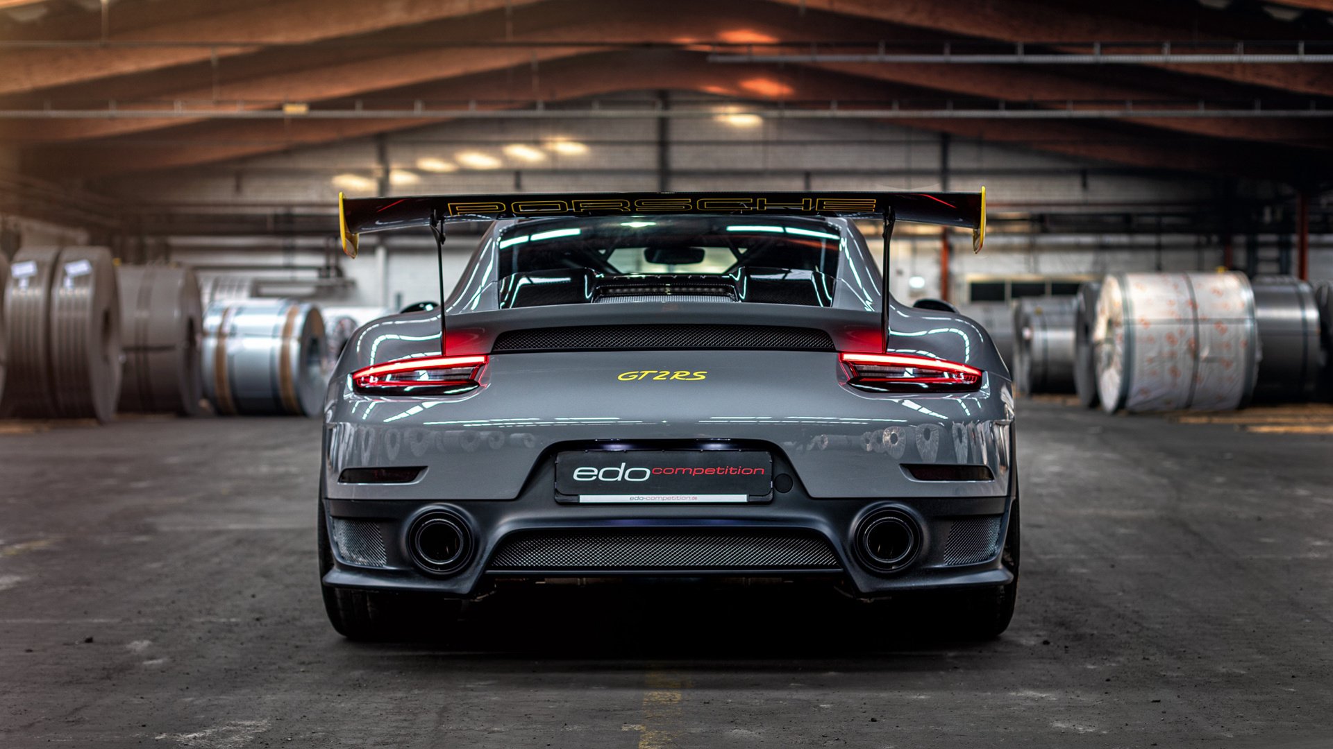 leyu乐鱼-北大教授晒时间表怒批年轻人懒，网友质疑背后隐情，北大教授厉害不